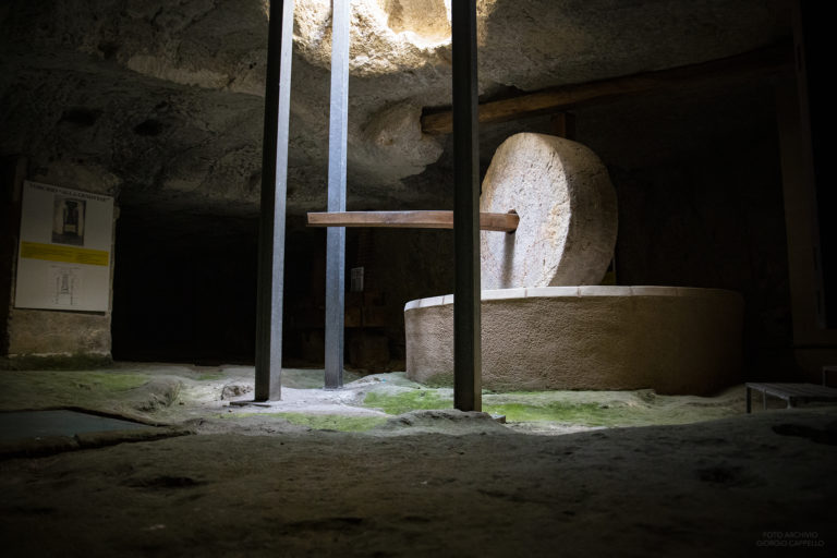 Il trappeto ipogeo di Largo San Vito